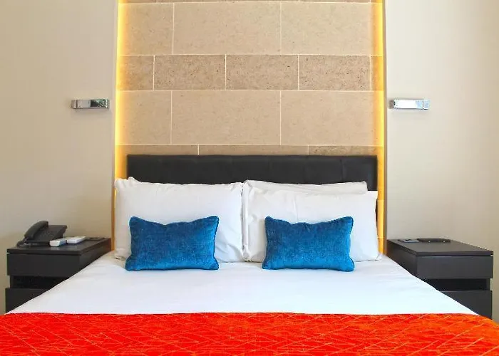 25 Paddington Hotel London