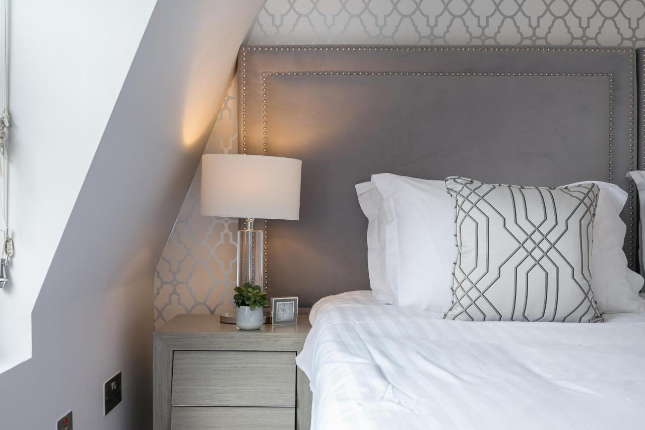 Two-Bedroom Apartment,1007099359:JPEG