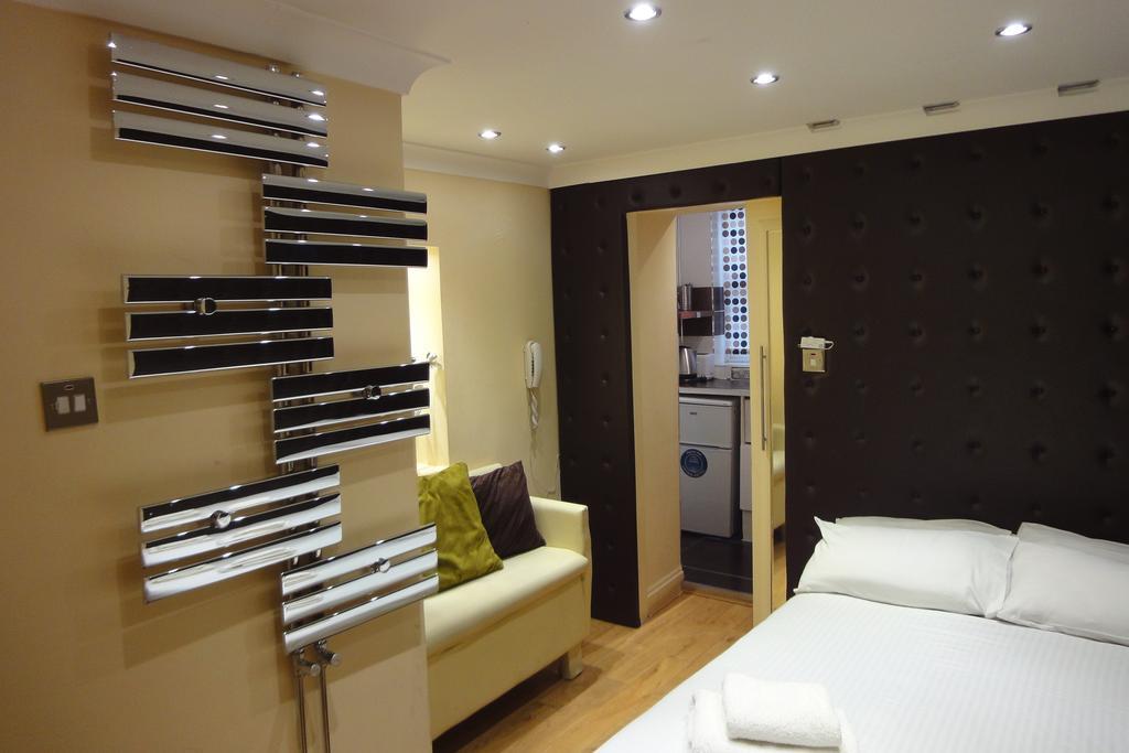 Superior Double Studio