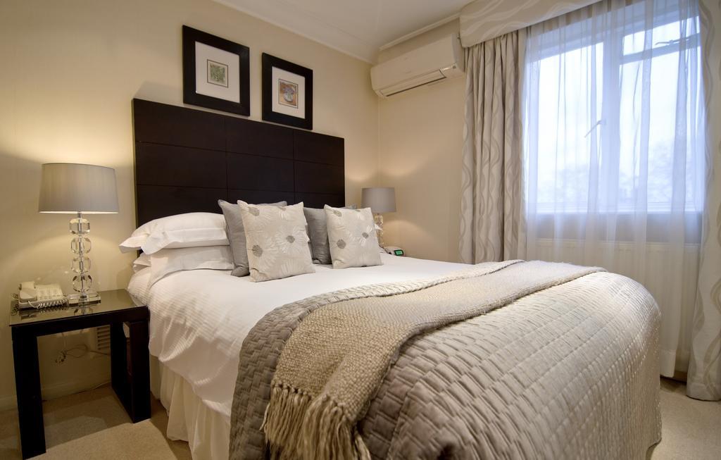 Quarto Duplo