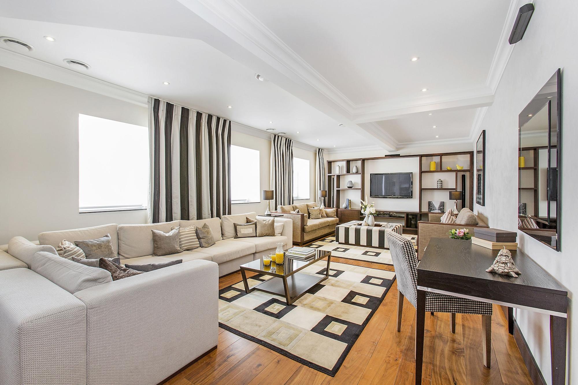 Luxe Penthouse met 4 Slaapkamers en Terras