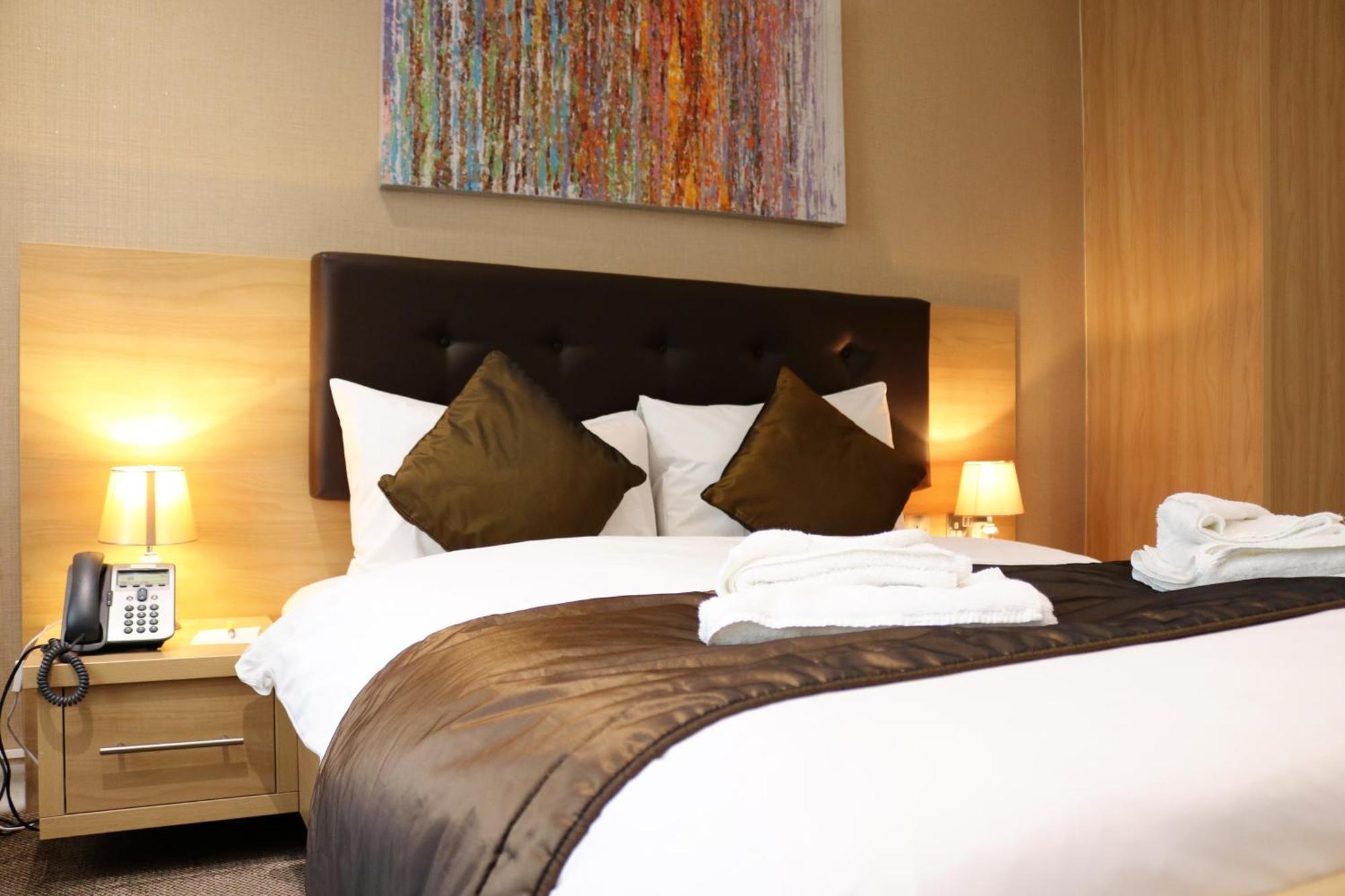 King Room,1539361957:JPEG