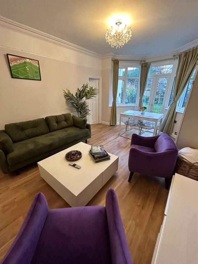 One-Bedroom Apartment,1314935551:JPEG