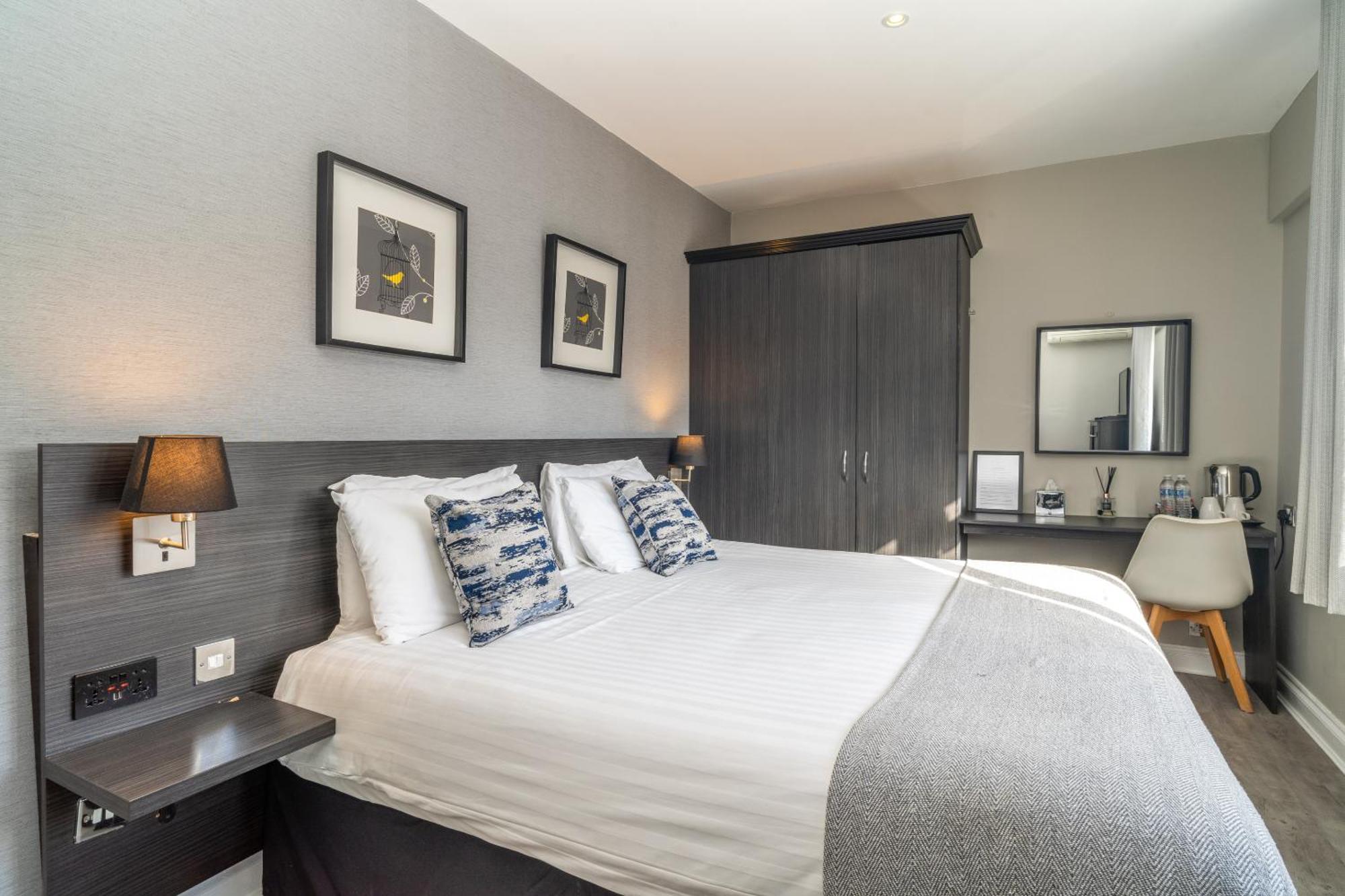 Standard Double or Twin Room,1588274111:JPEG