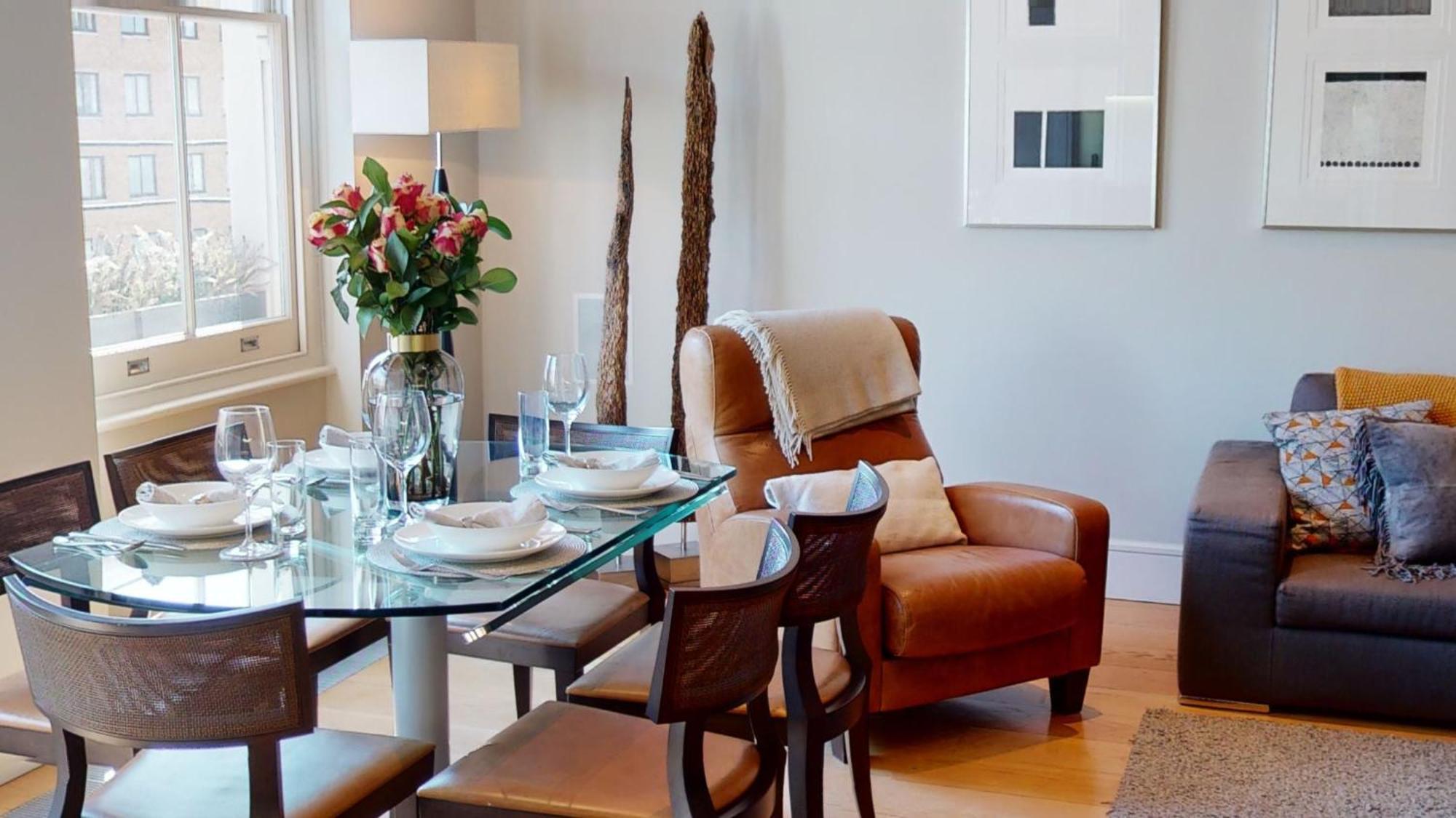 One-Bedroom Apartment with Garden View