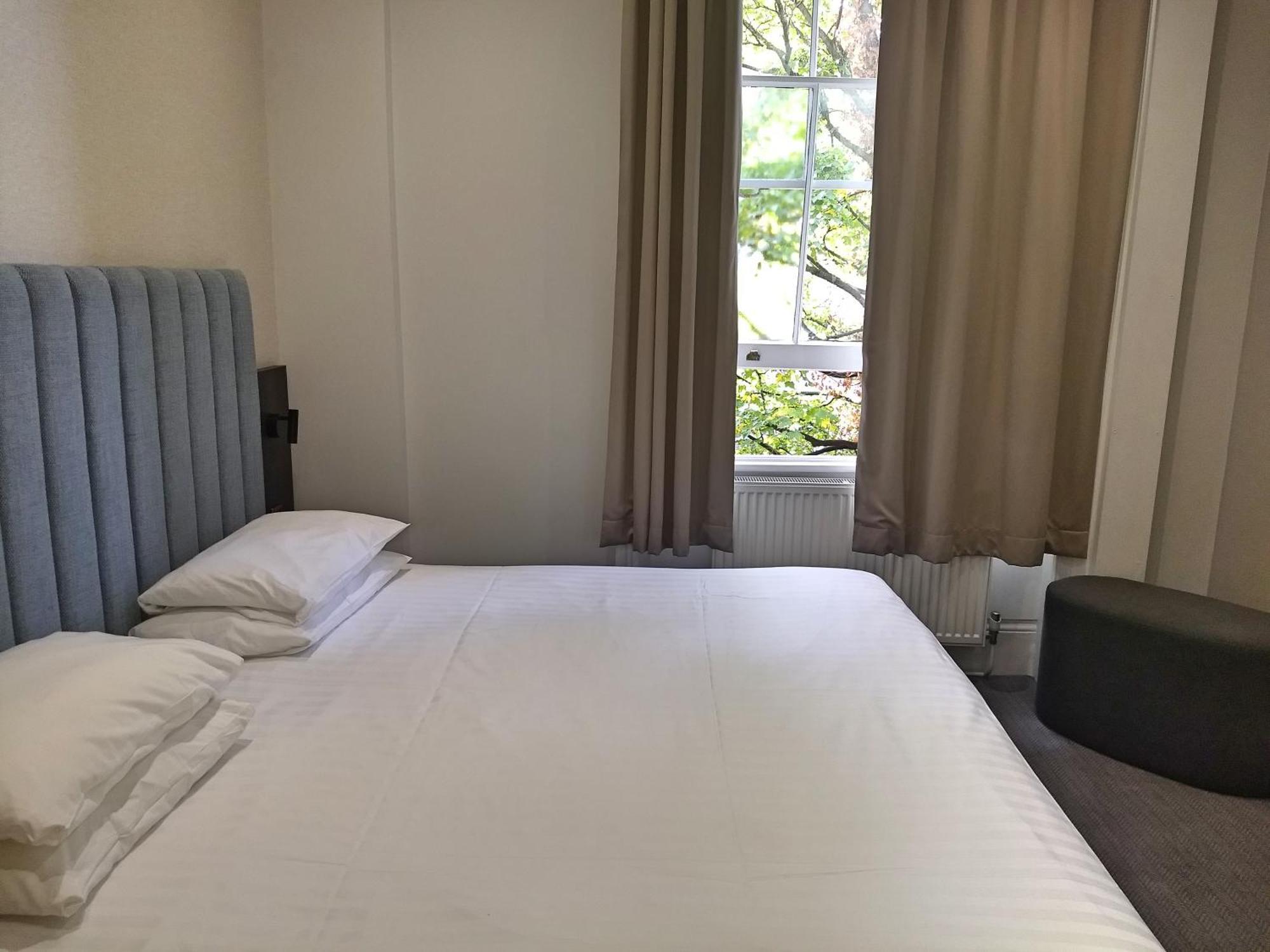 Double Room,451200660:JPEG