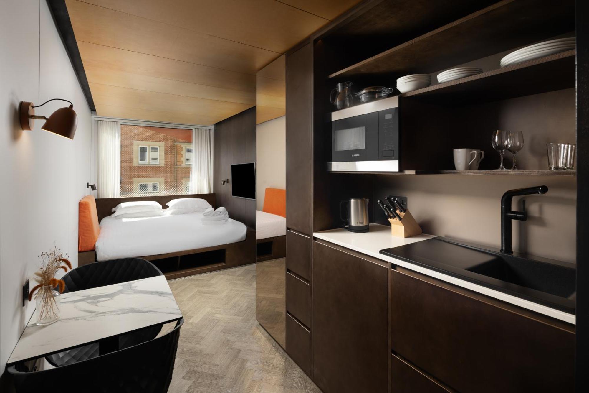 Studio Apartment