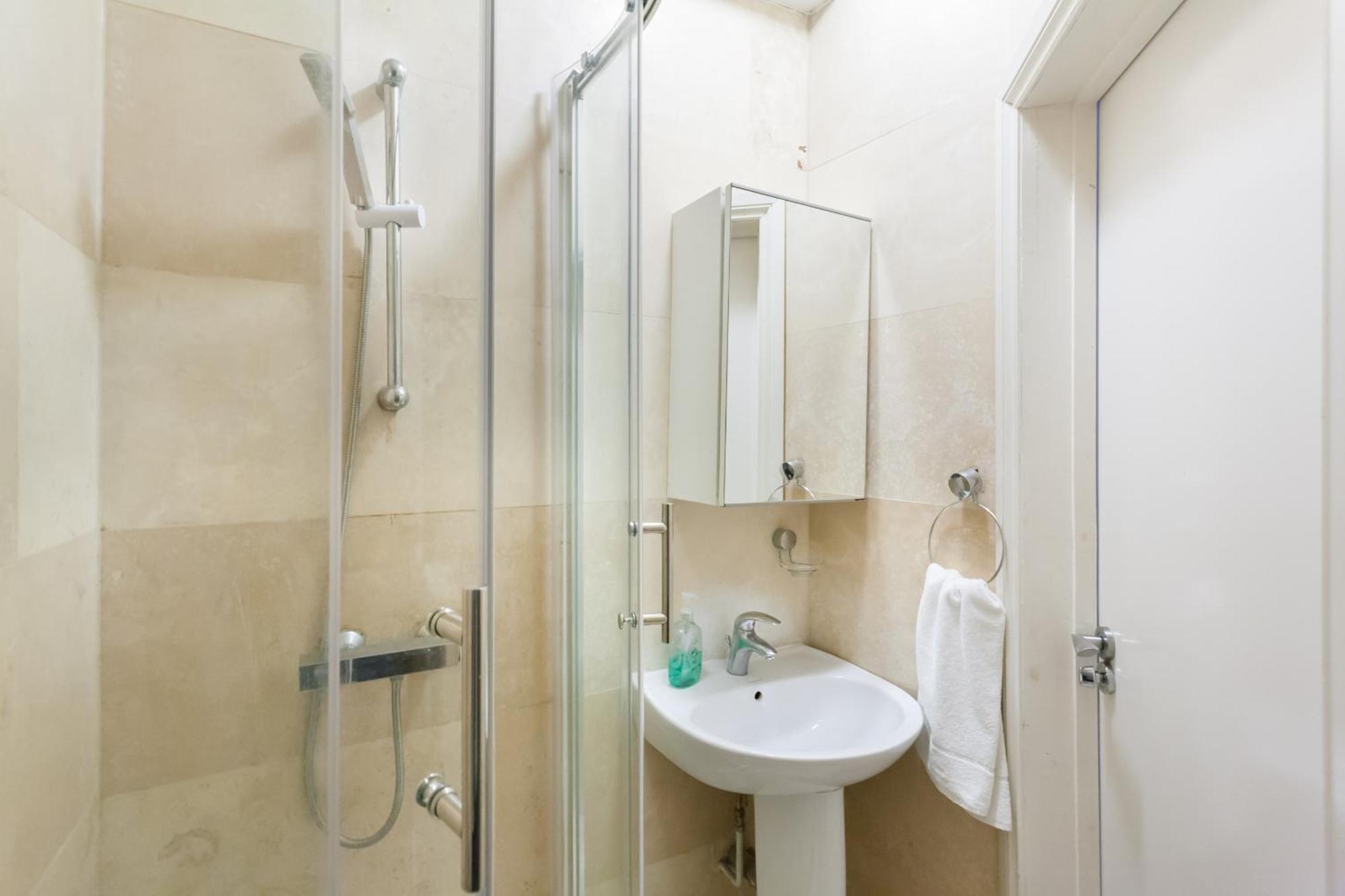 One-Bedroom Standard Apartment