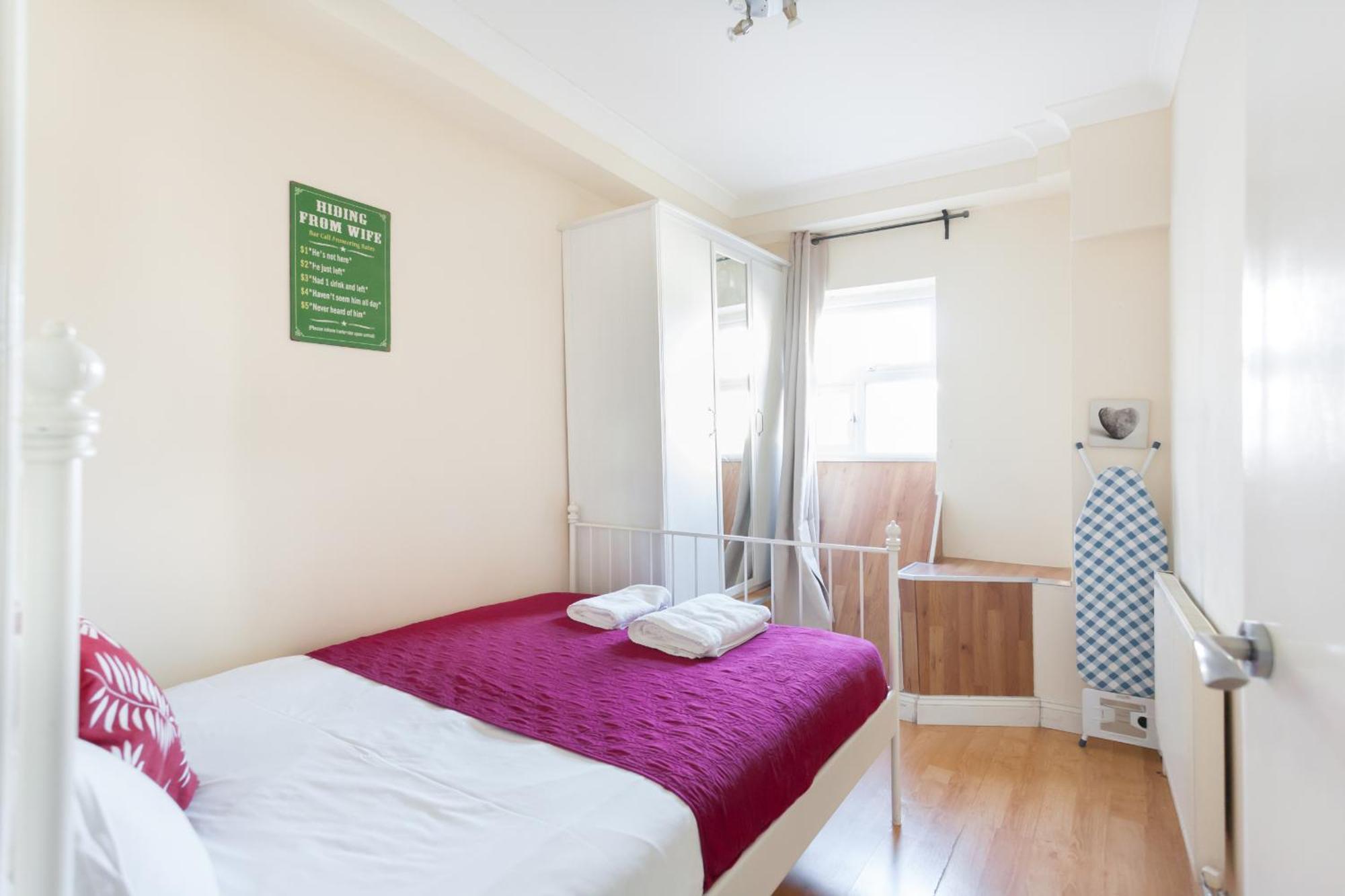 One-Bedroom Standard Apartment