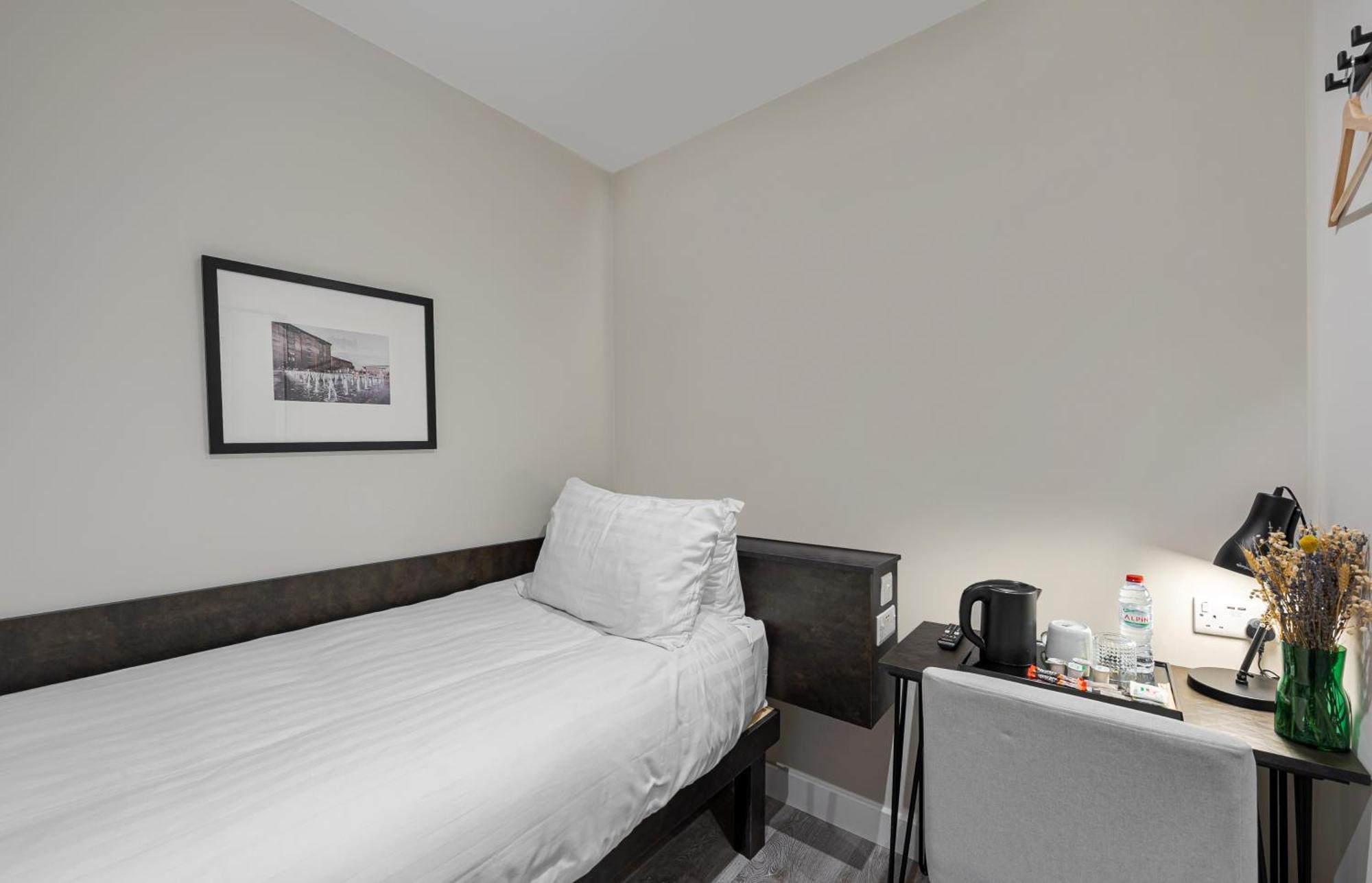 Budget Single Room without Window