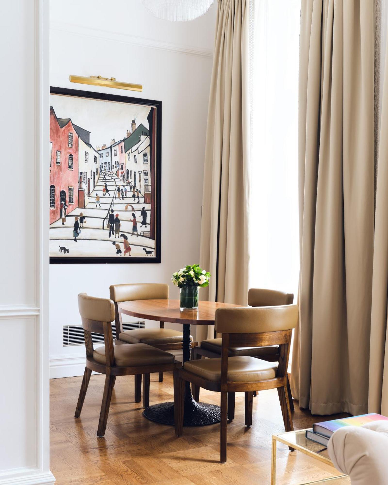 Signature Suite