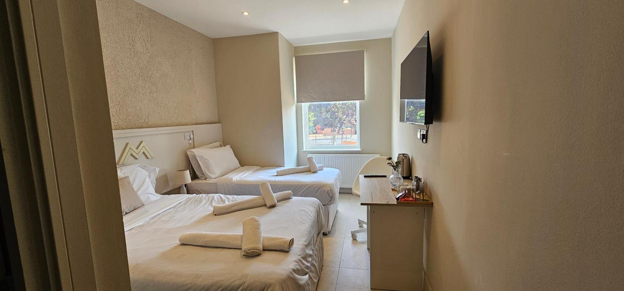 Luxury Triple Room