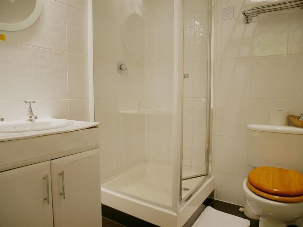 Quarto Individual Standard