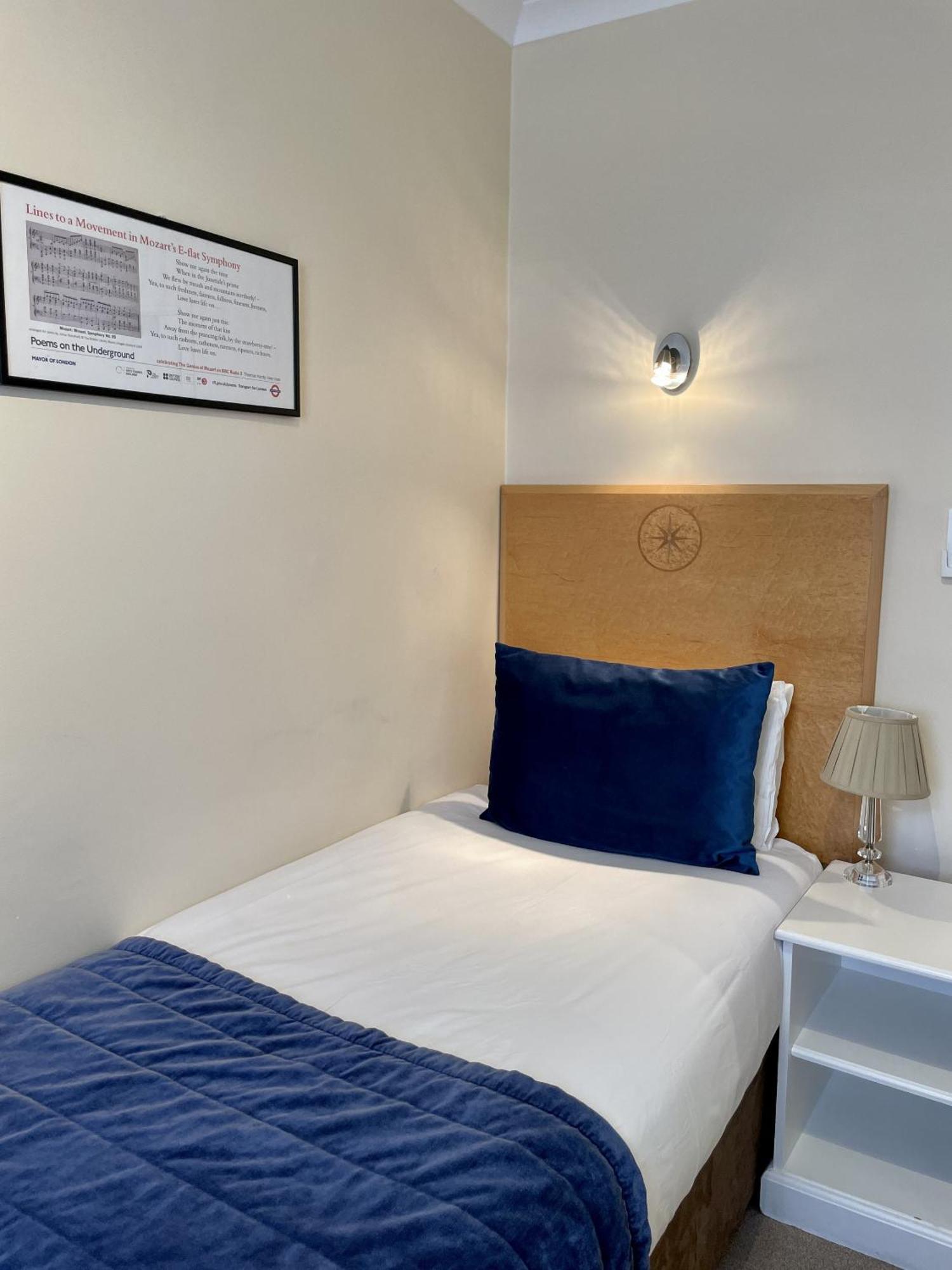 Standard Single Room with Shower