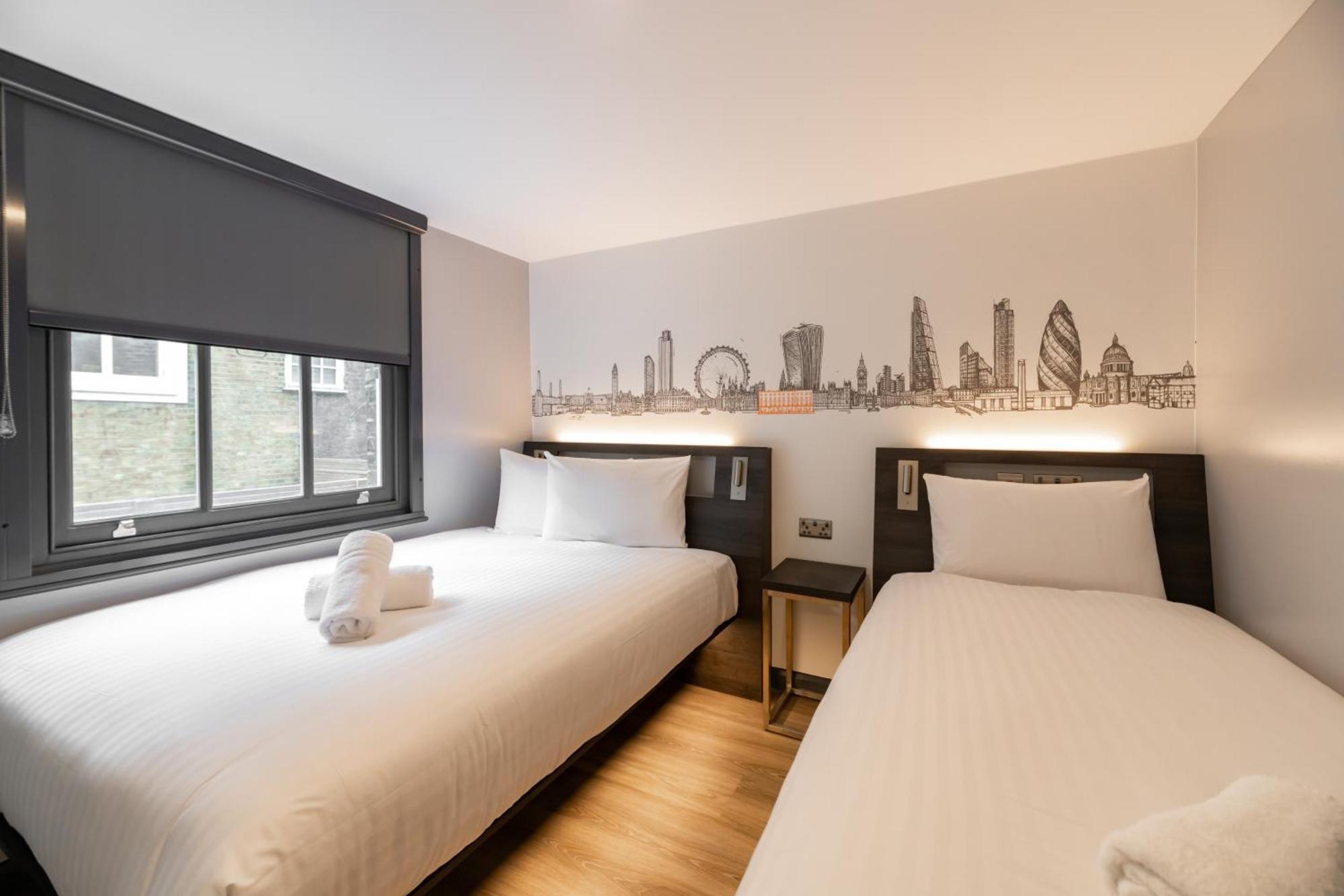 Family triple room