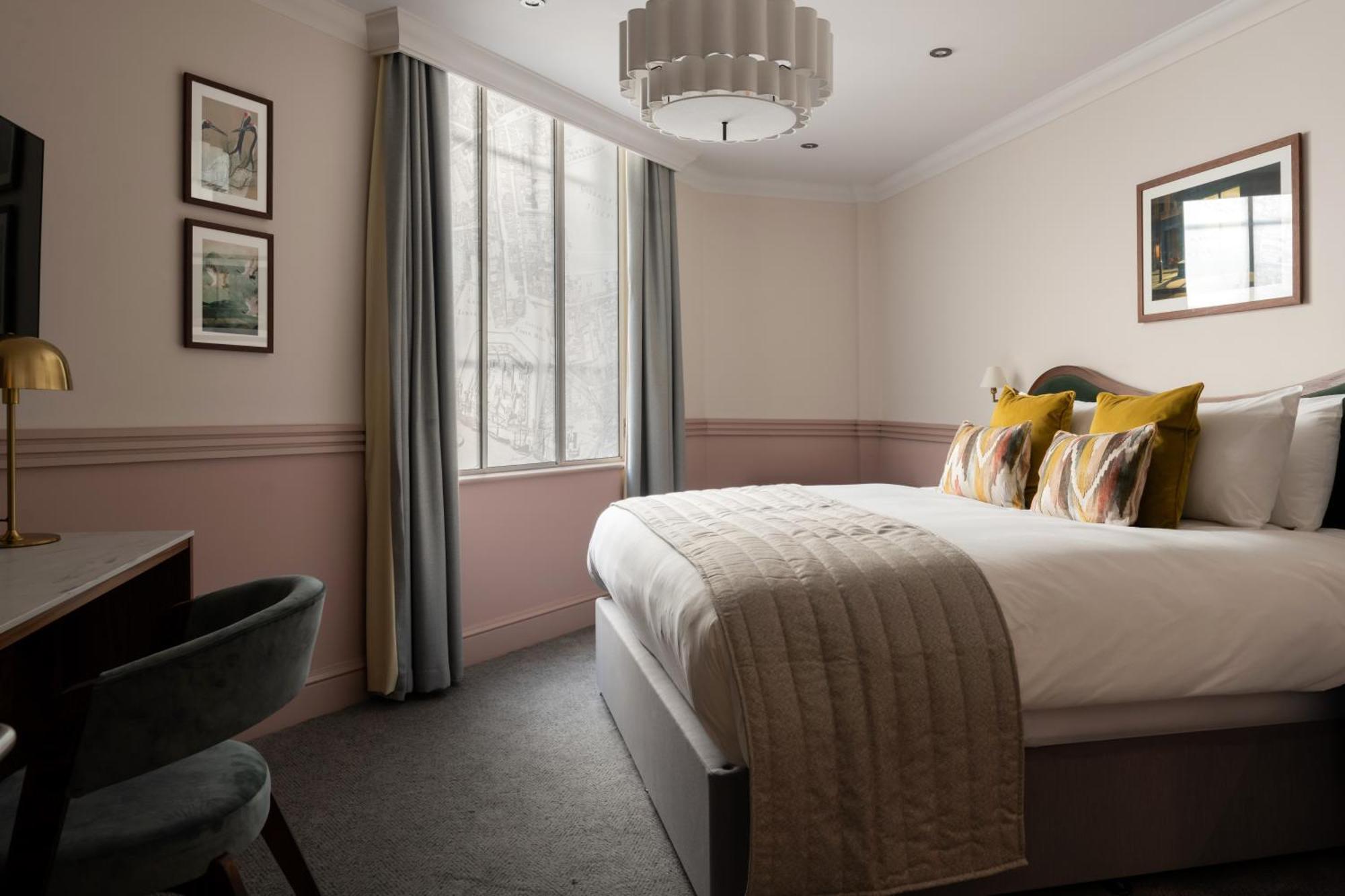 Superior Deluxe Double or Twin Room
