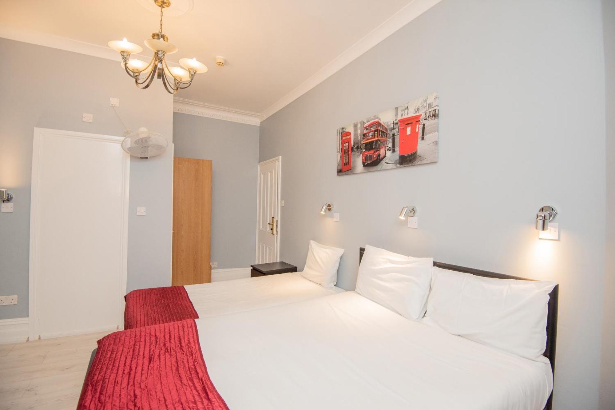 Standard Triple Room,1673972626:JPEG