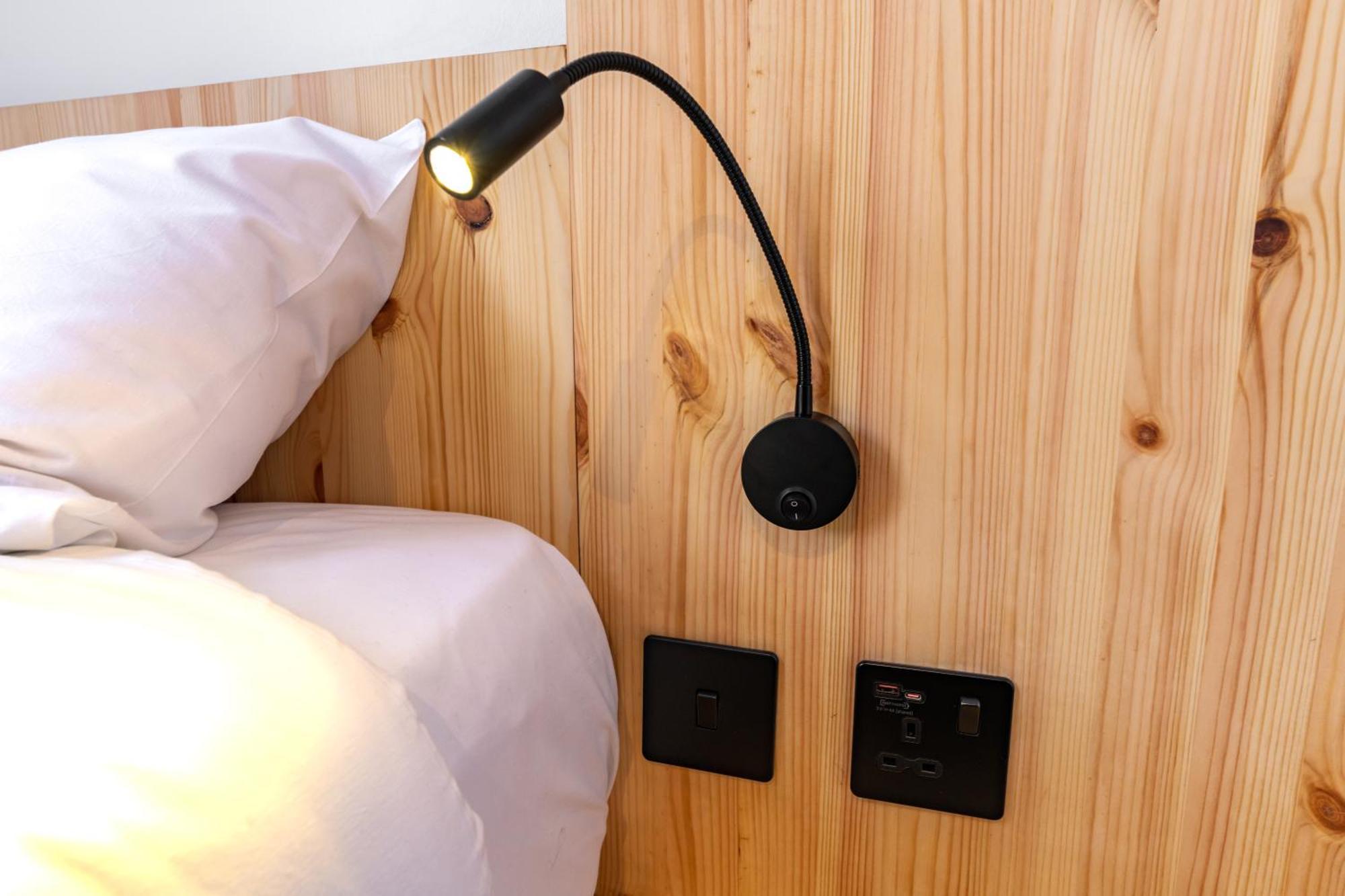Petite Chambre Double avec Fenêtre