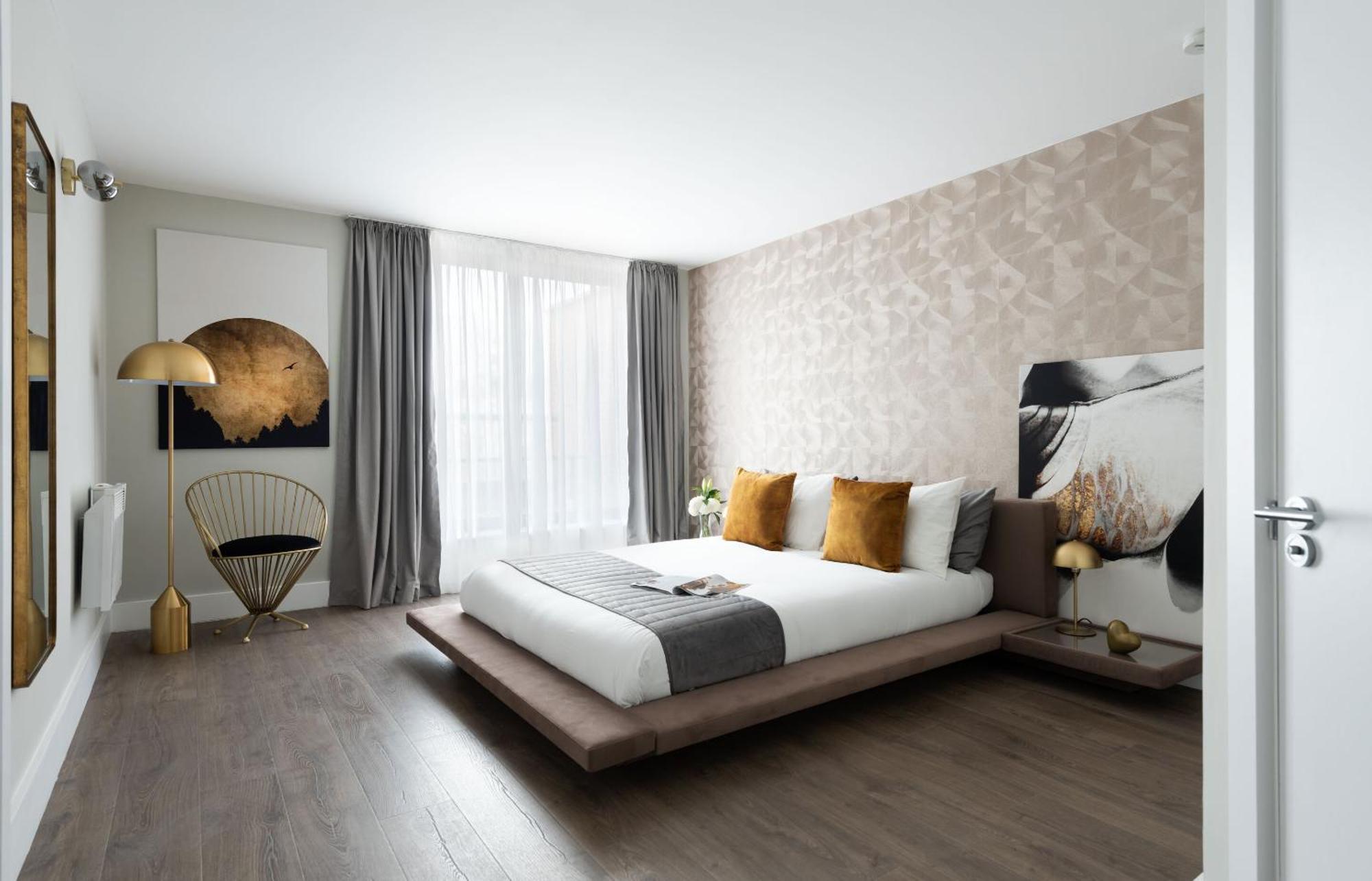 Penthouse Apartment