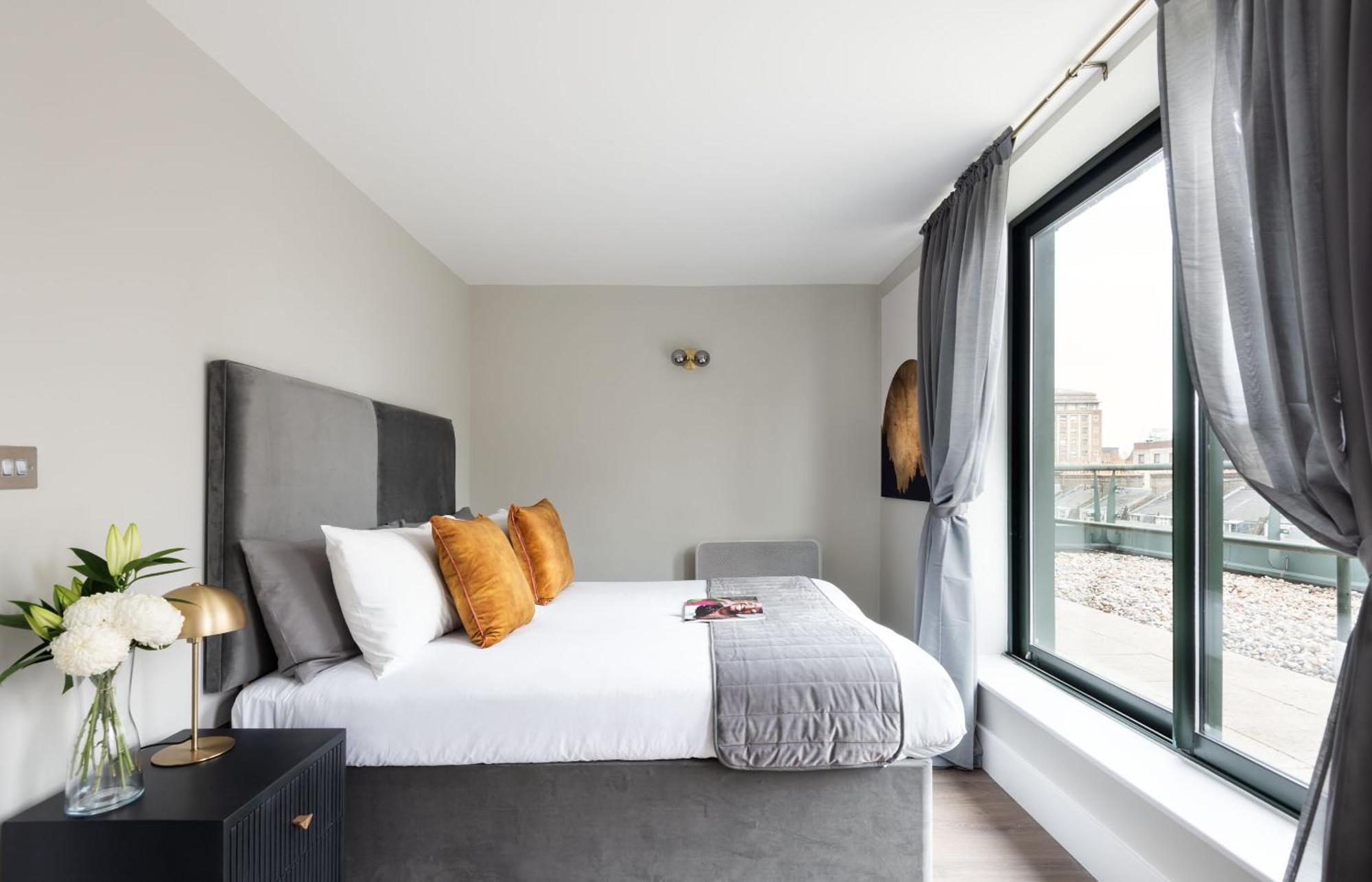 Penthouse Apartment