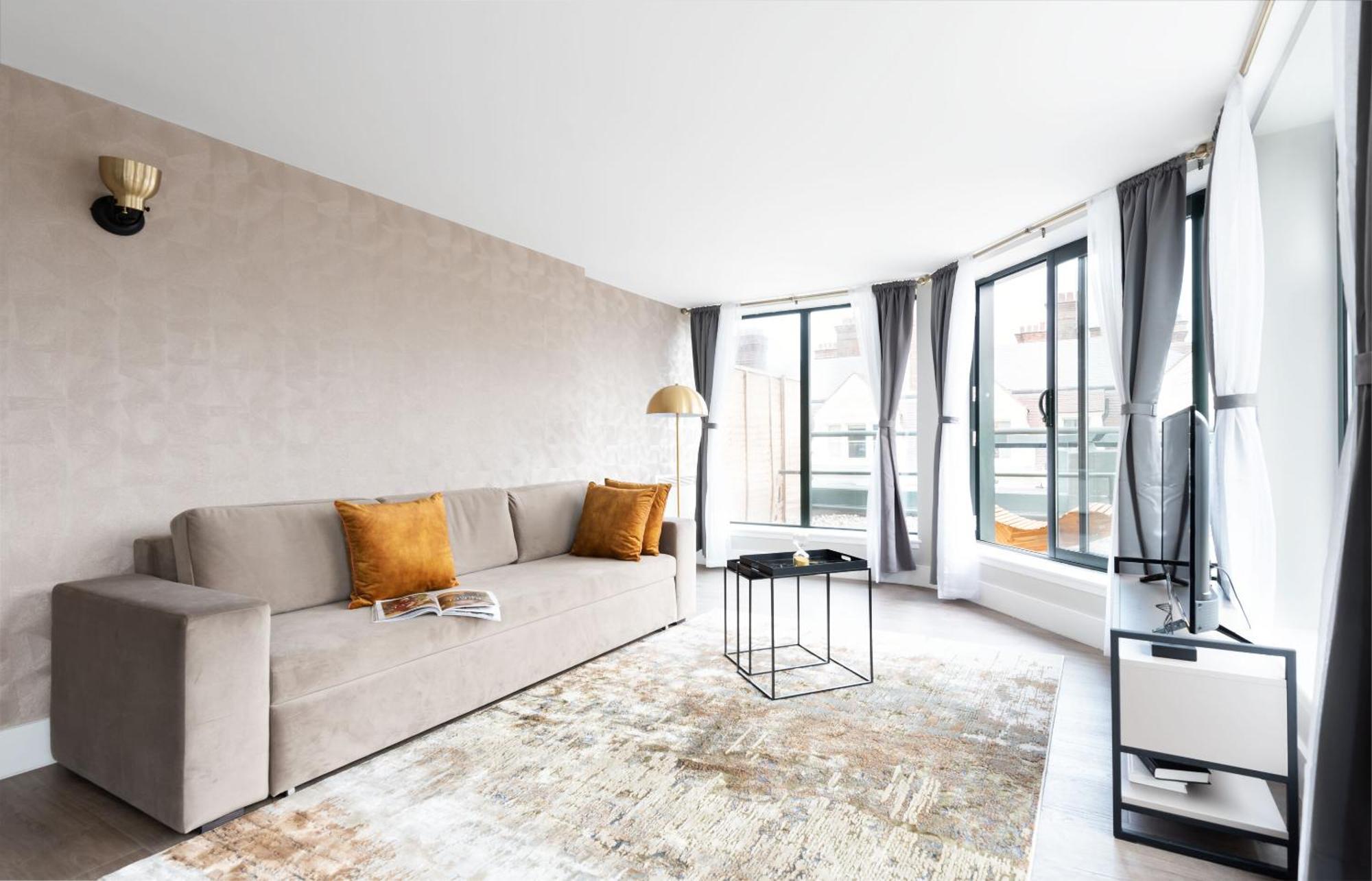 Penthouse Apartment