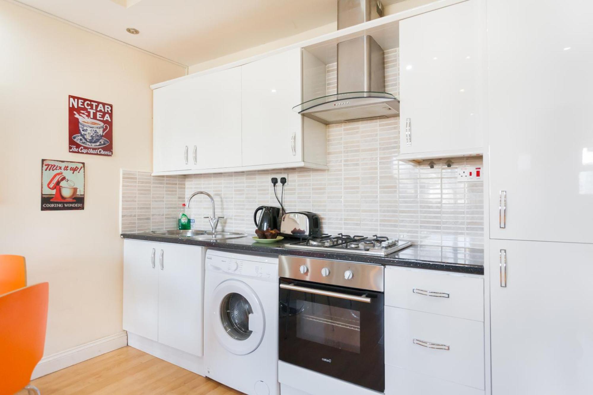 One-Bedroom Apartment
