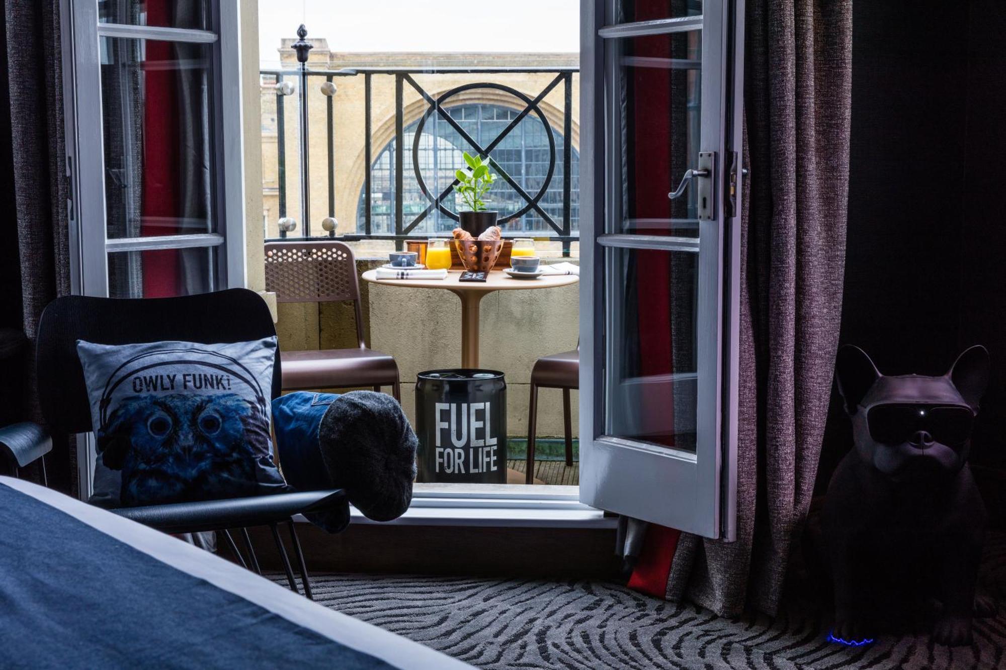 Diesel Corner Suites