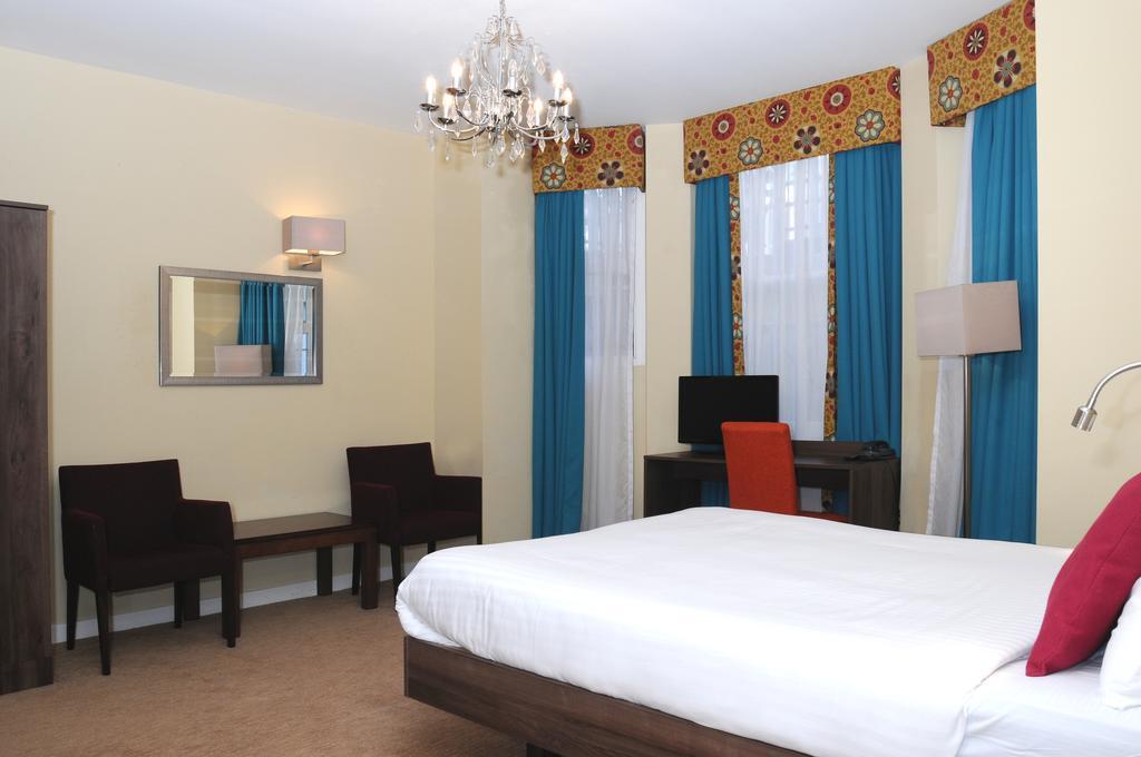 One-Bedroom Apartment,224350310:JPEG