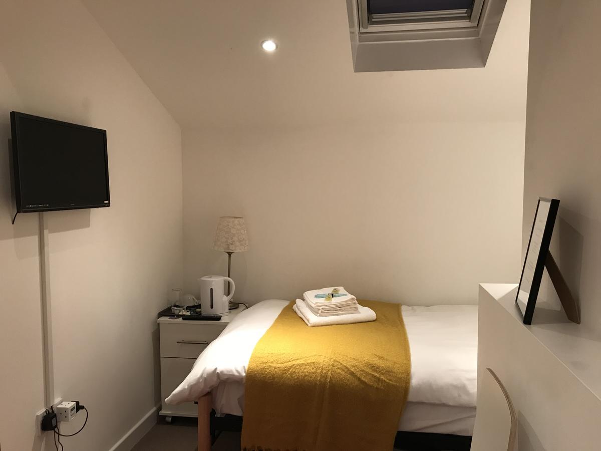 Chambre Simple avec Salle de Bains Commune