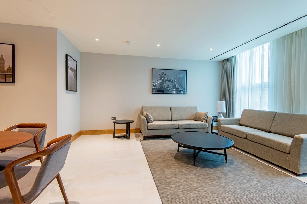 One-Bedroom Deluxe Apartment