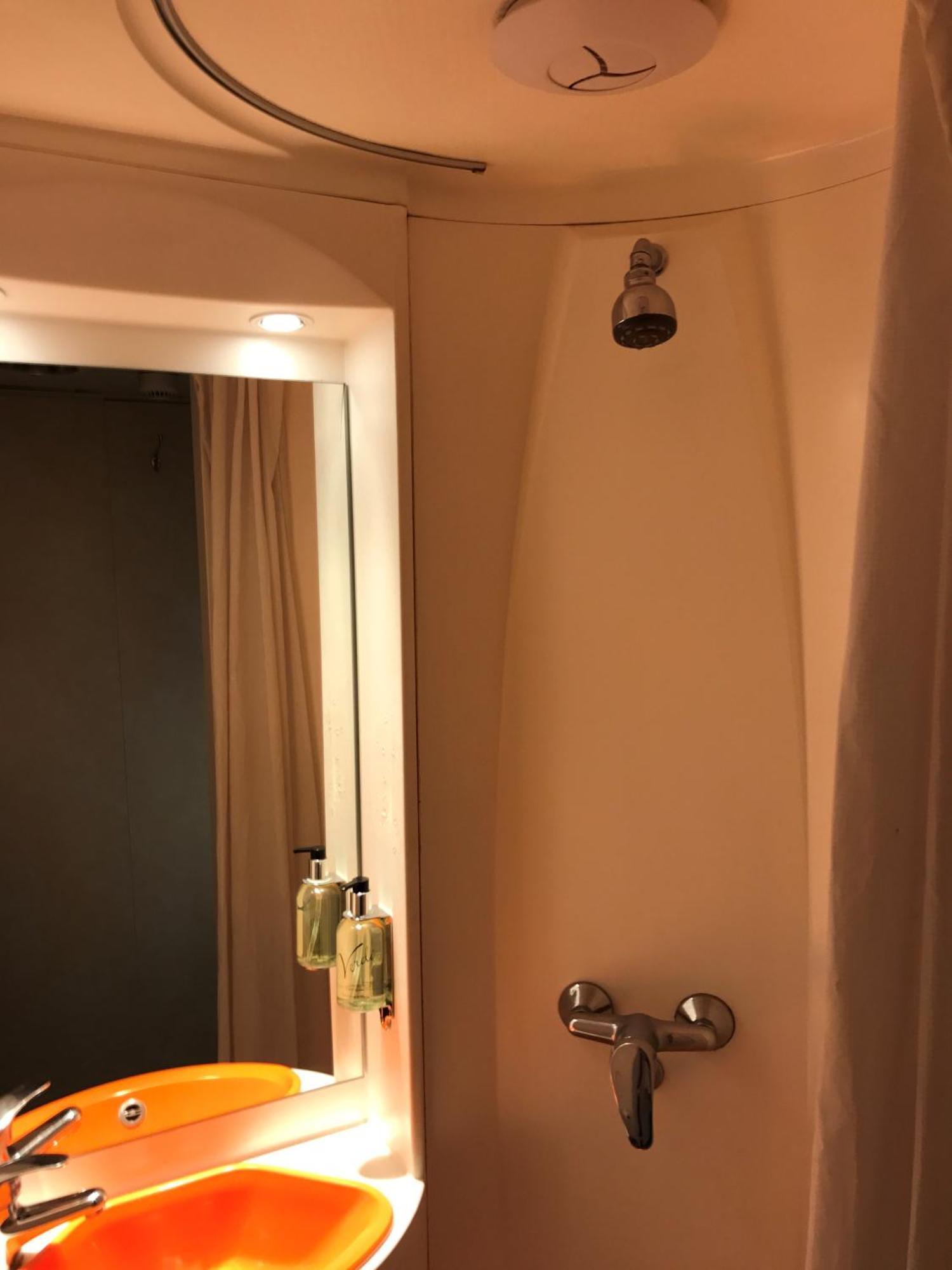 Economy Doppelzimmer ohne Fenster