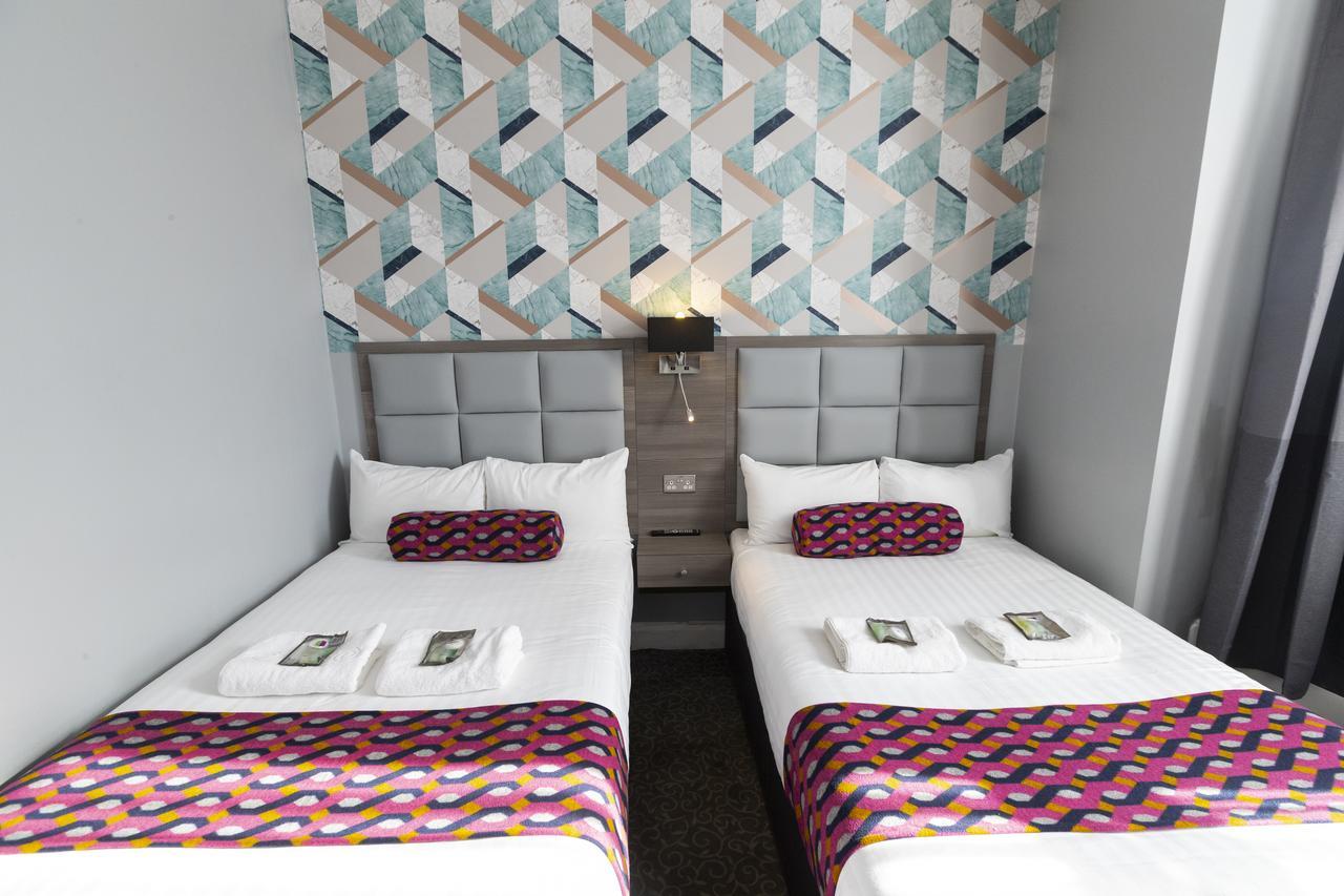 Twin Room,663994542:JPEG