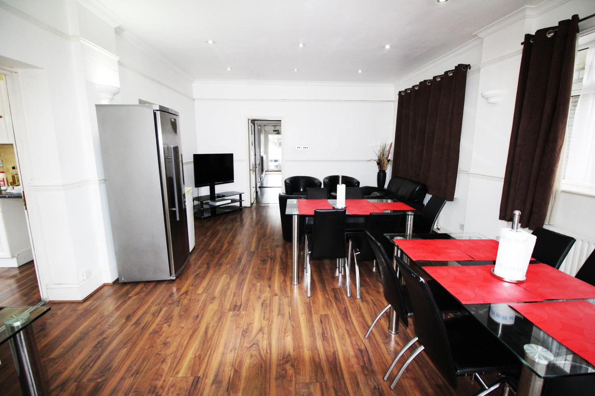 Quarto Duplo com Banheiro Privativo