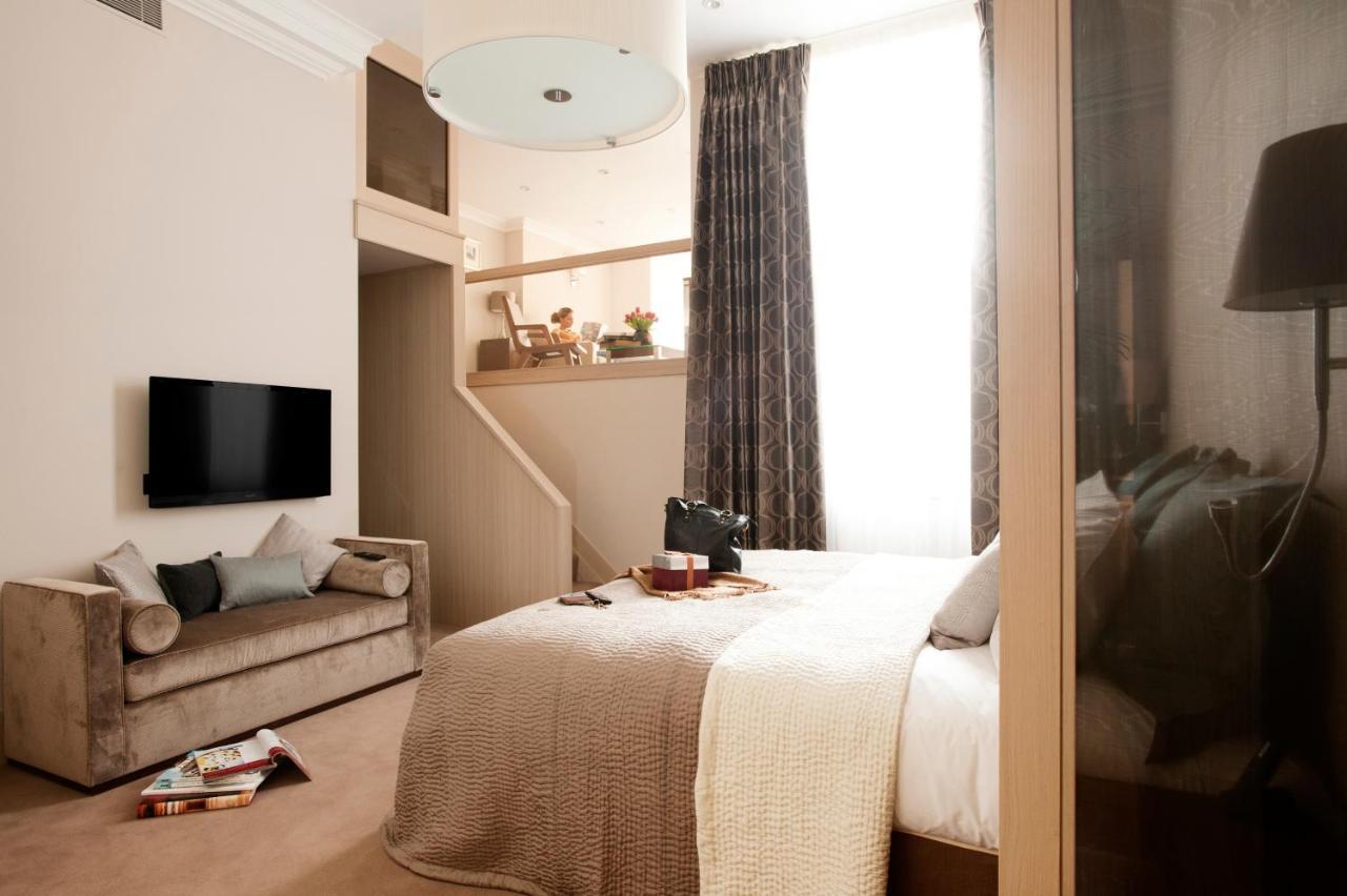 Appartamento Luxury con 3 Camere da Letto e Balcone