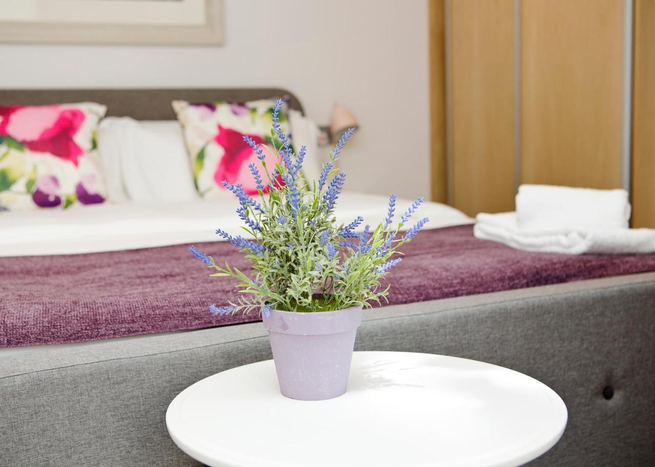Appartement (4ème Étage - F)