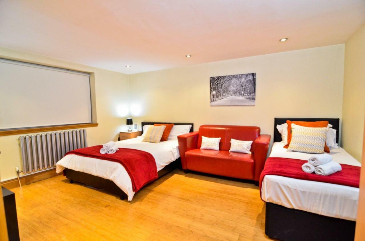 Basic Triple Room