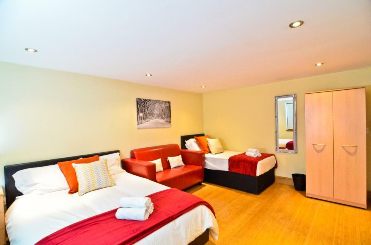 Basic Triple Room