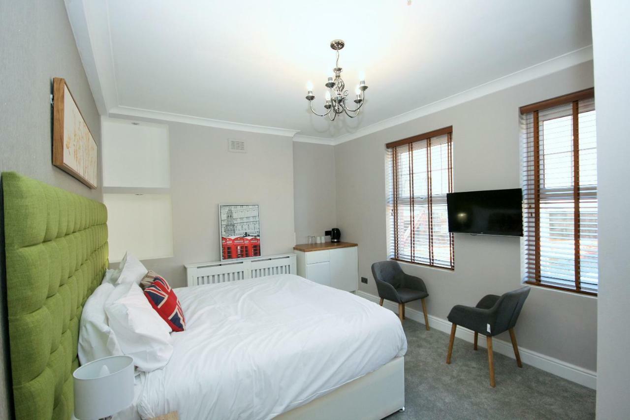 Superior Deluxe Double or Twin Room