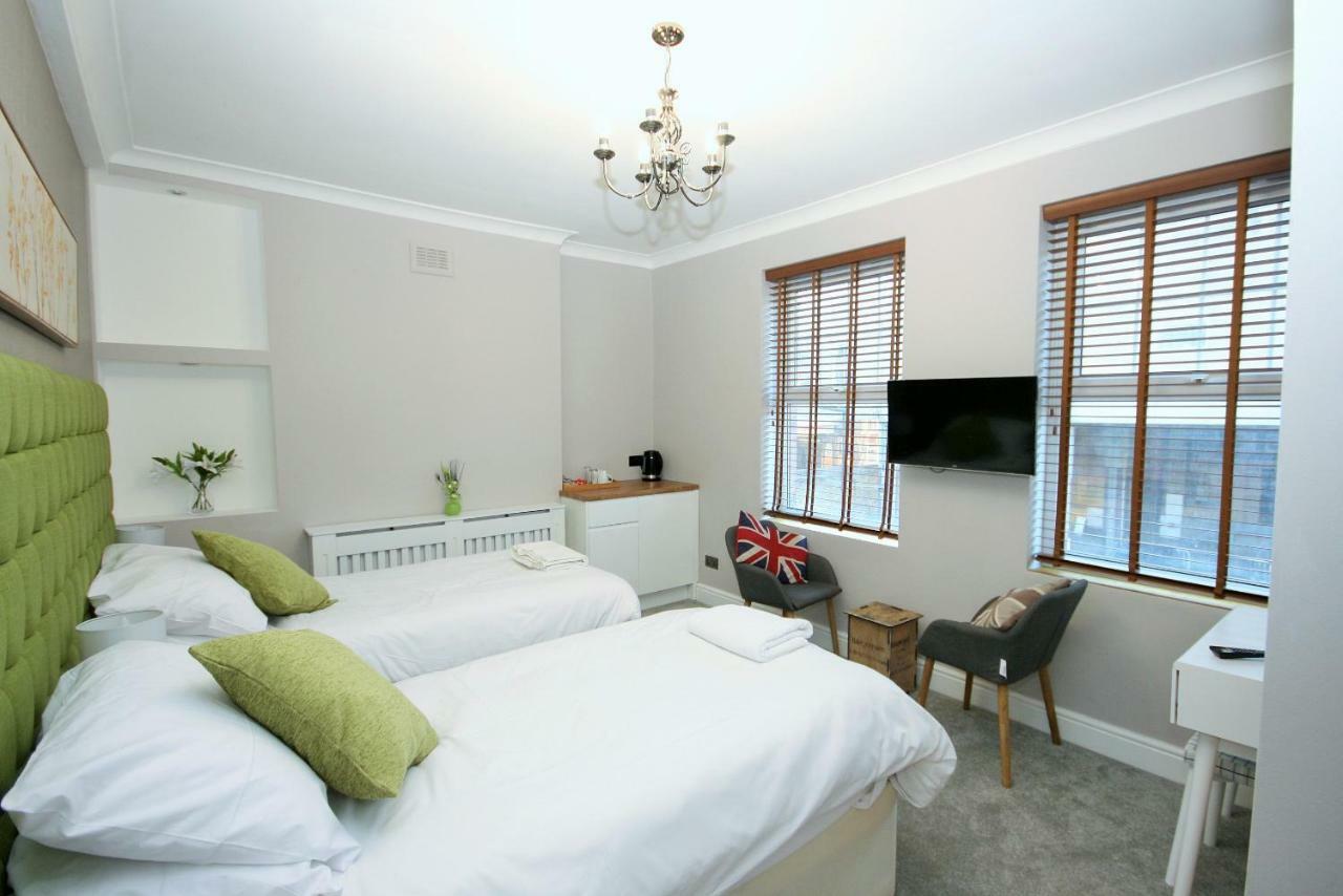 Superior Deluxe Double or Twin Room