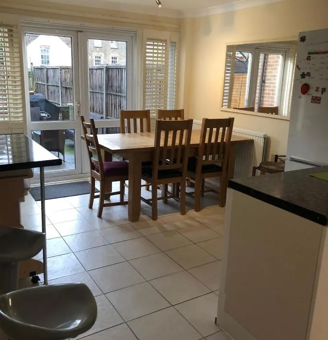 Deptfort House - 7 Minutes To London Bridge Station-1