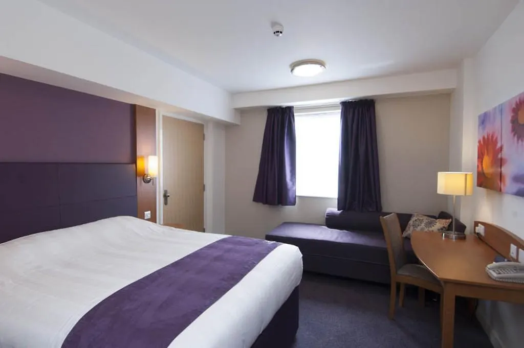 Premier Inn London Greenwich-1