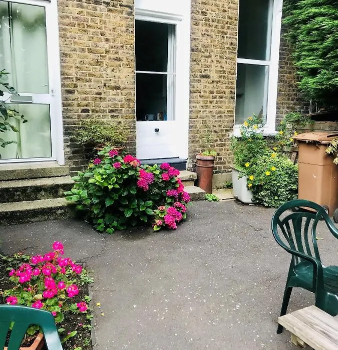 Amhurst Hotel-1