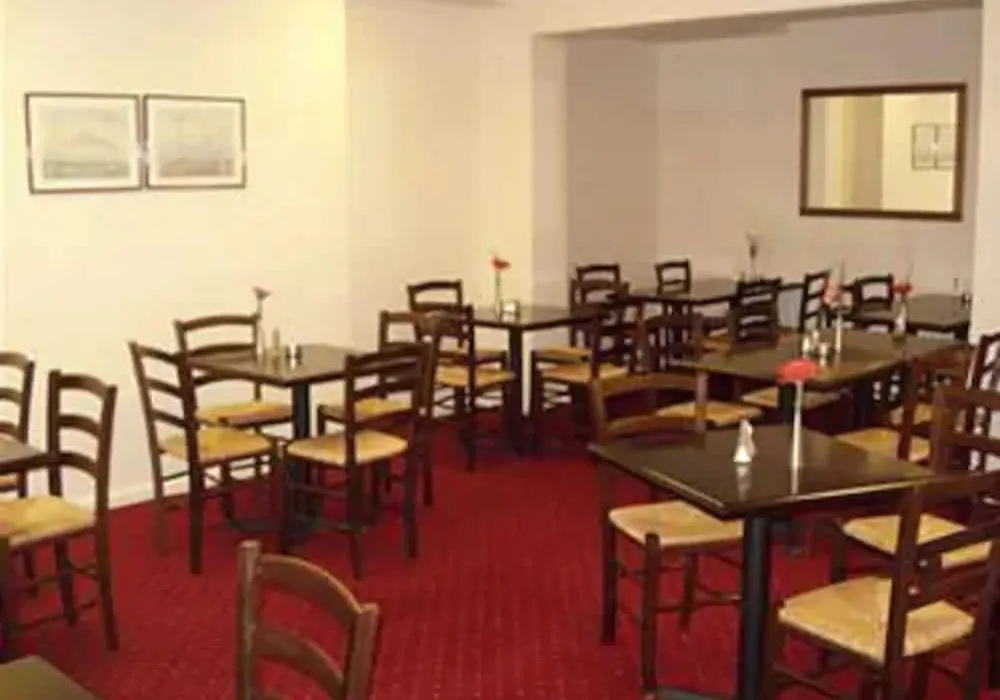 Palace Court Hotel-1