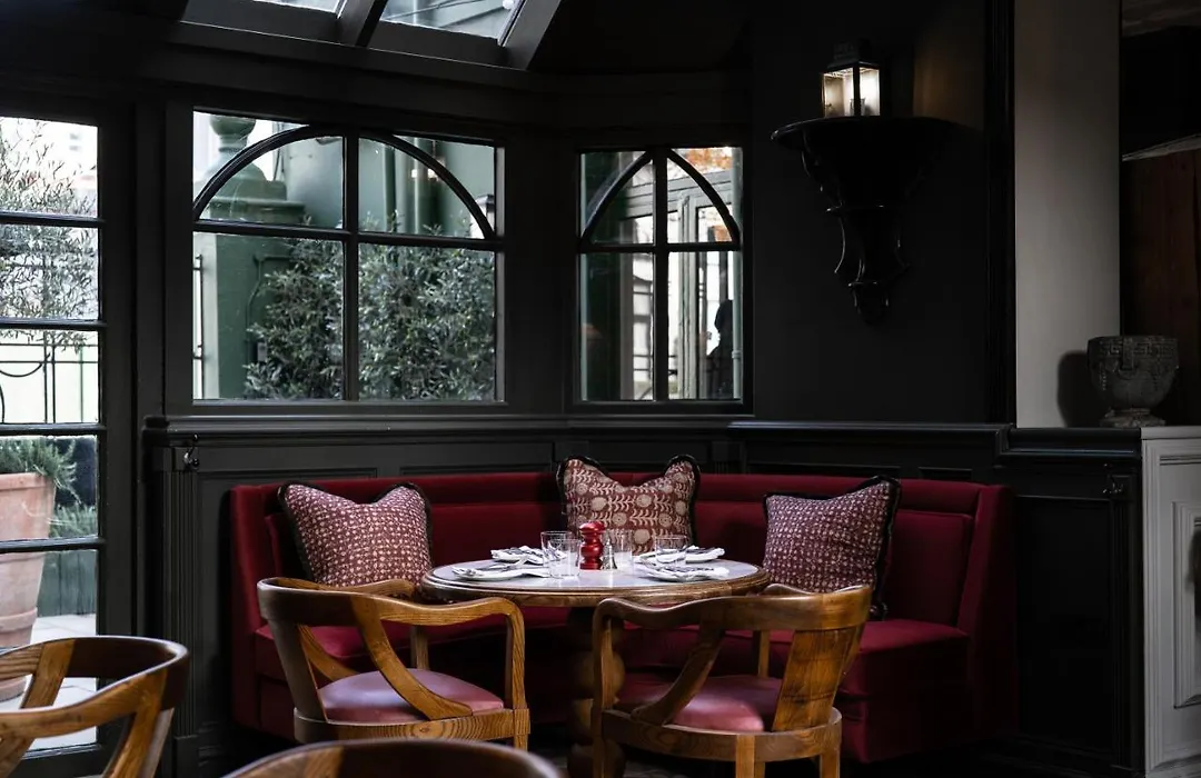 The Princess Royal, Nothing Hill-1