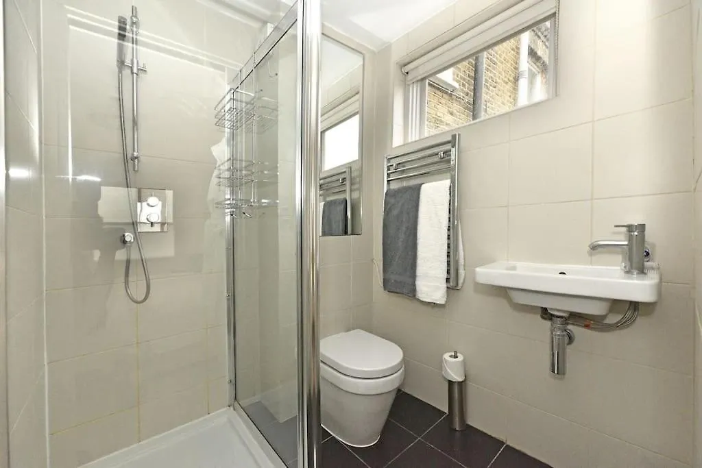 Pooters London, Elegant Townhouse, Very Central-1