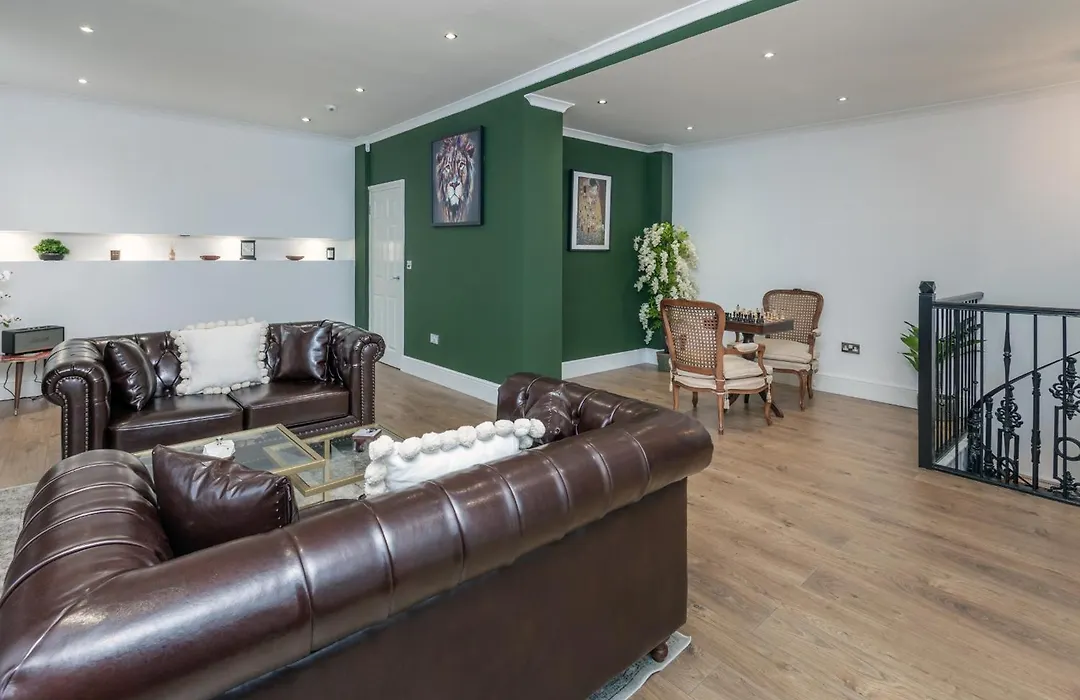 The London House - Entire Villa-1
