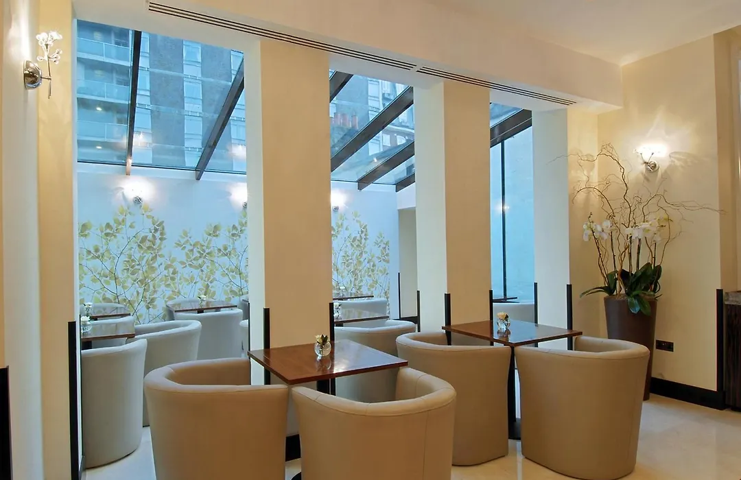 Park Grand Mayfair-1