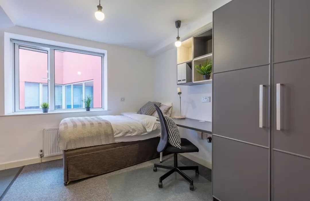 Studio Flat Farringdon-1