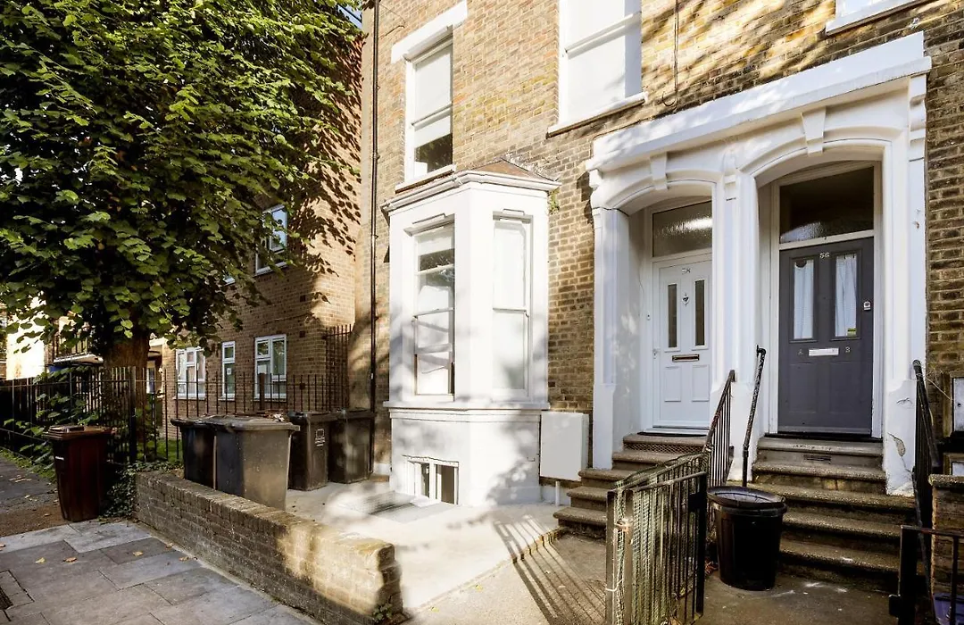Luxury Hackney Suites-1