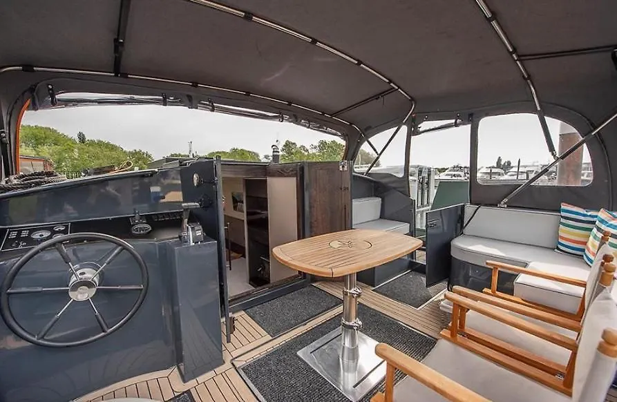 Luxury Boats And Moorings Paddington Branch-1